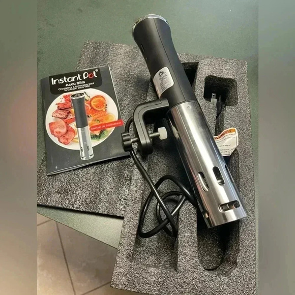 Instant® Accu Slim™ Sous Vide Immersion Circulator used once in original box - Picture 6 of 13